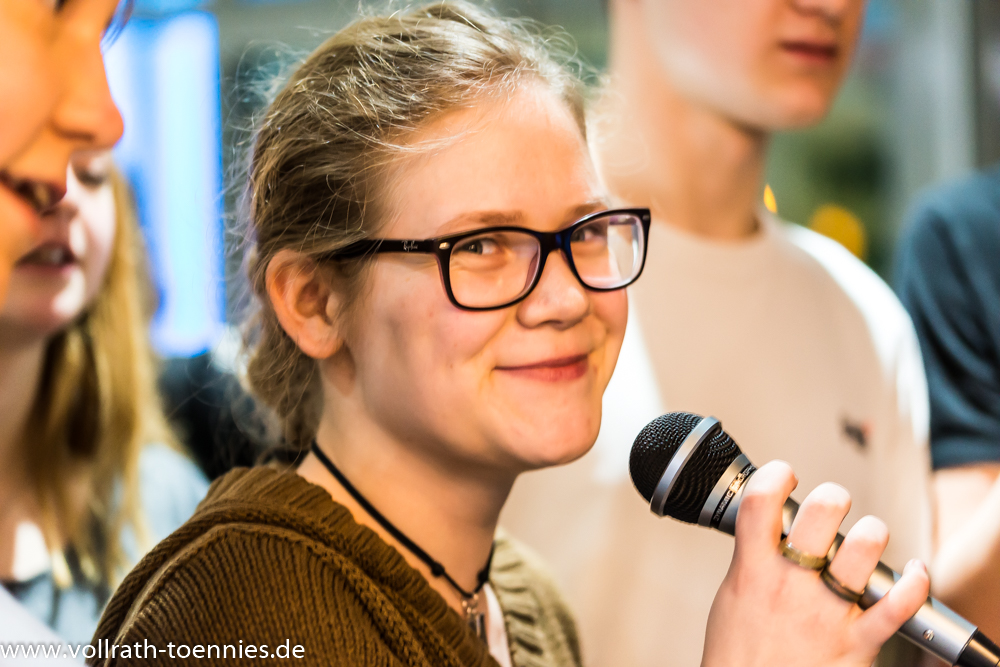 2019 11 23 Karaoke Party 0440